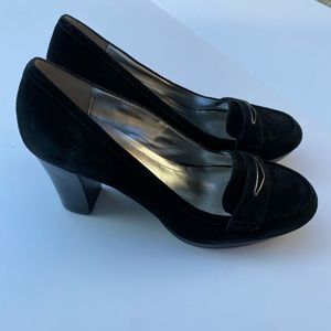Calvin Klein Suede Loafer heel